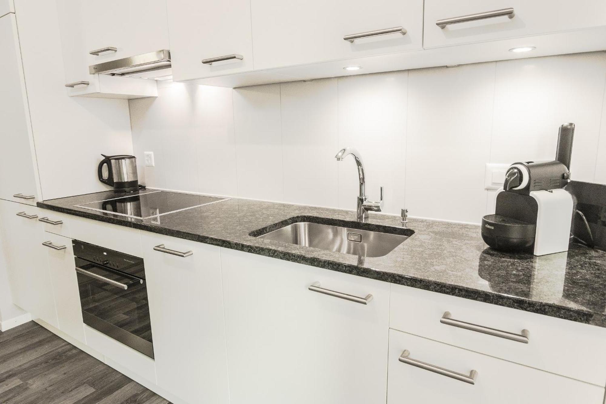 Reloc Serviced Apartments Zurich-Oerlikon Habitación foto